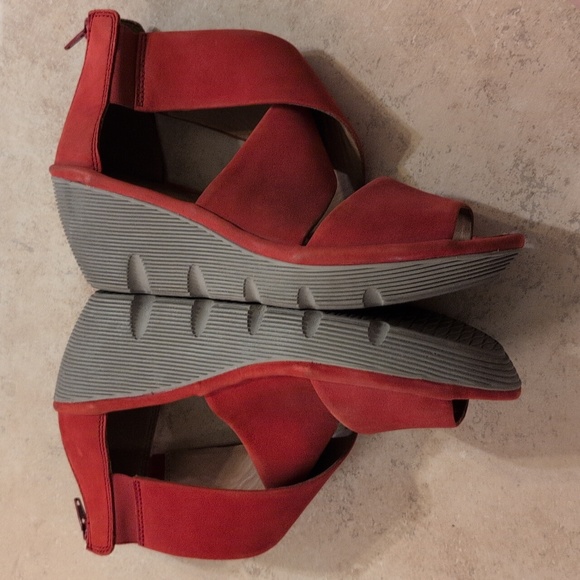 Clarks Wedge Heeled Criss Cross Sandals Red Orange - Size 10 - Picture 7 of 12